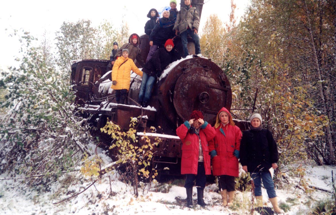 image010.jpg (32855 bytes)