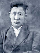 Abushaev_S_L.jpg (4611 bytes)