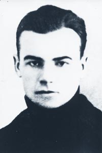 Litvinov_V_F.jpg (16227 bytes)