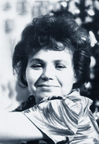 �.��������