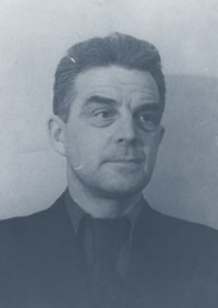 Roiter_AA.jpg (6007 bytes)