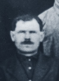 Sadovsky_PV_Minusinsk_1931_sem.jpg (17193 bytes)