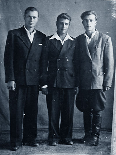 �������� ��������: ������ �.�,, ���������� ��. 11.08.52 ����������