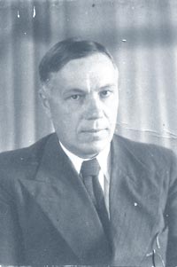 �.�.���������