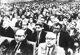 �� XX ������������� ��������� �� ��������������� � ���������� ����� (������, 12-18 ���� 1965 �.). ������ ������ - ������� ������������� ��������.