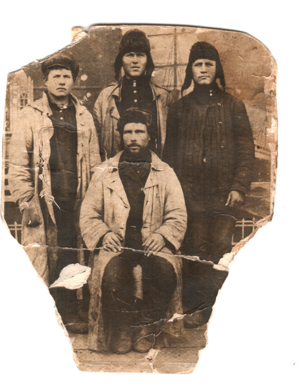 ��������-�������-���������-