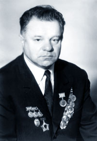 �.�.�������